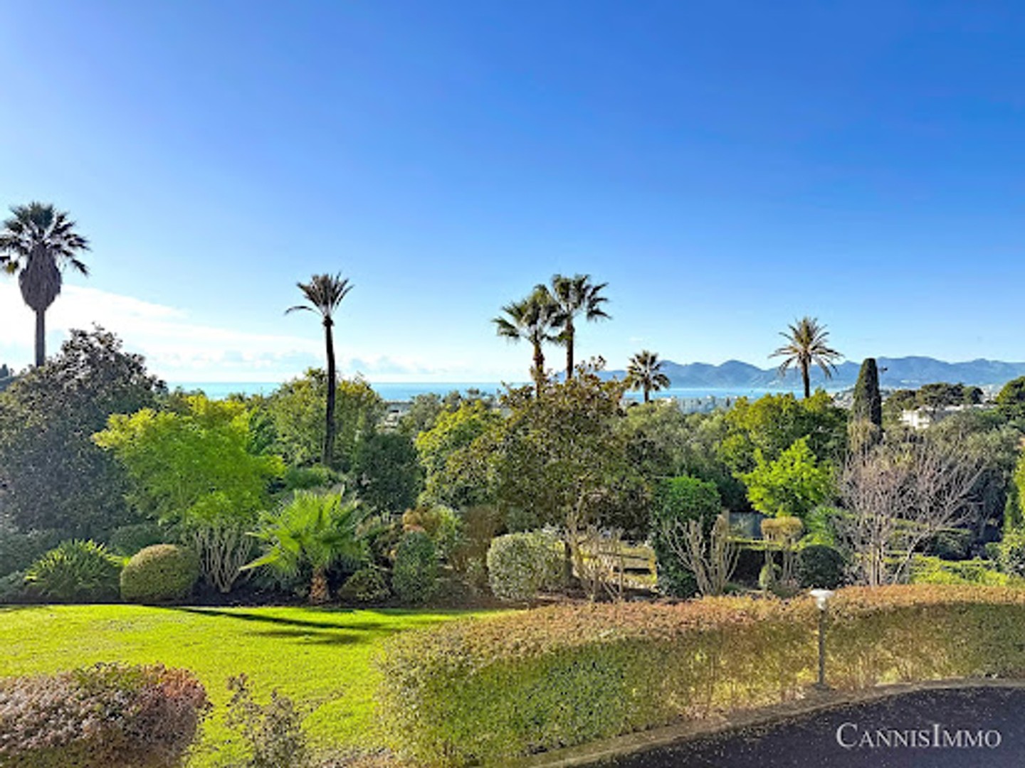 Appartement à vendre - 3 pièces - 156m2 - Cannes (06400)
