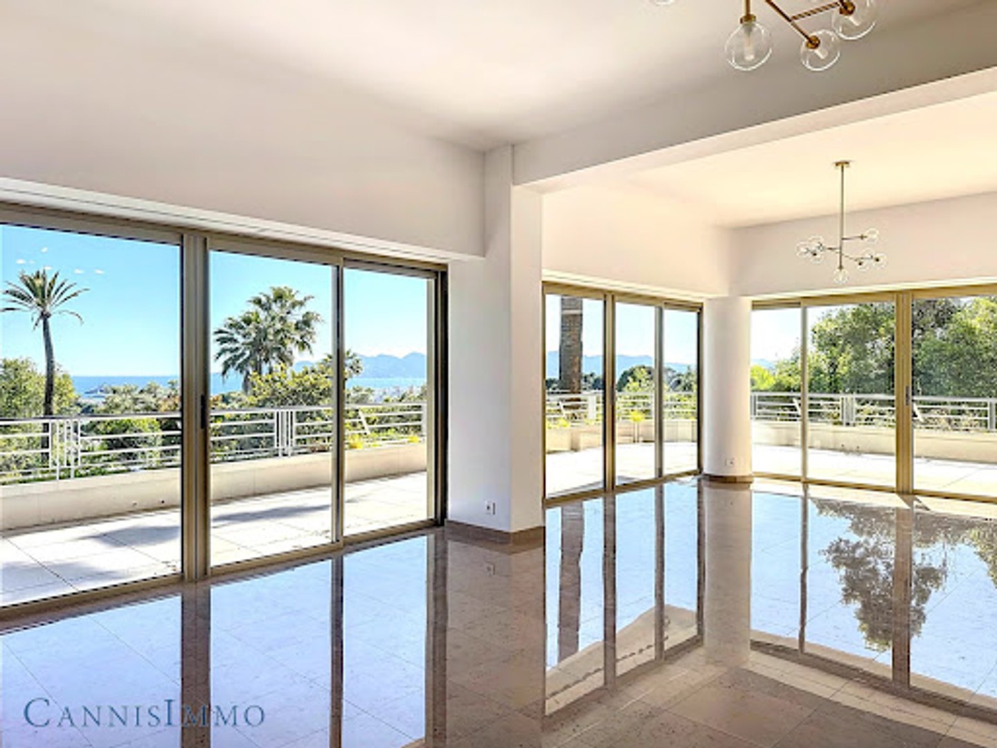 Appartement à vendre - 3 pièces - 156m2 - Cannes (06400)