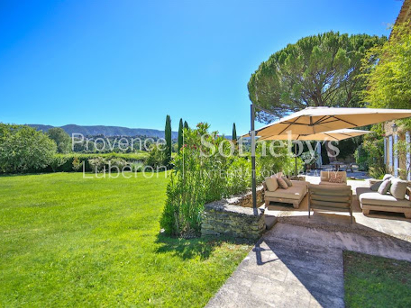 Maison à vendre - 10 pièces - 400m2 - Ménerbes (84560)