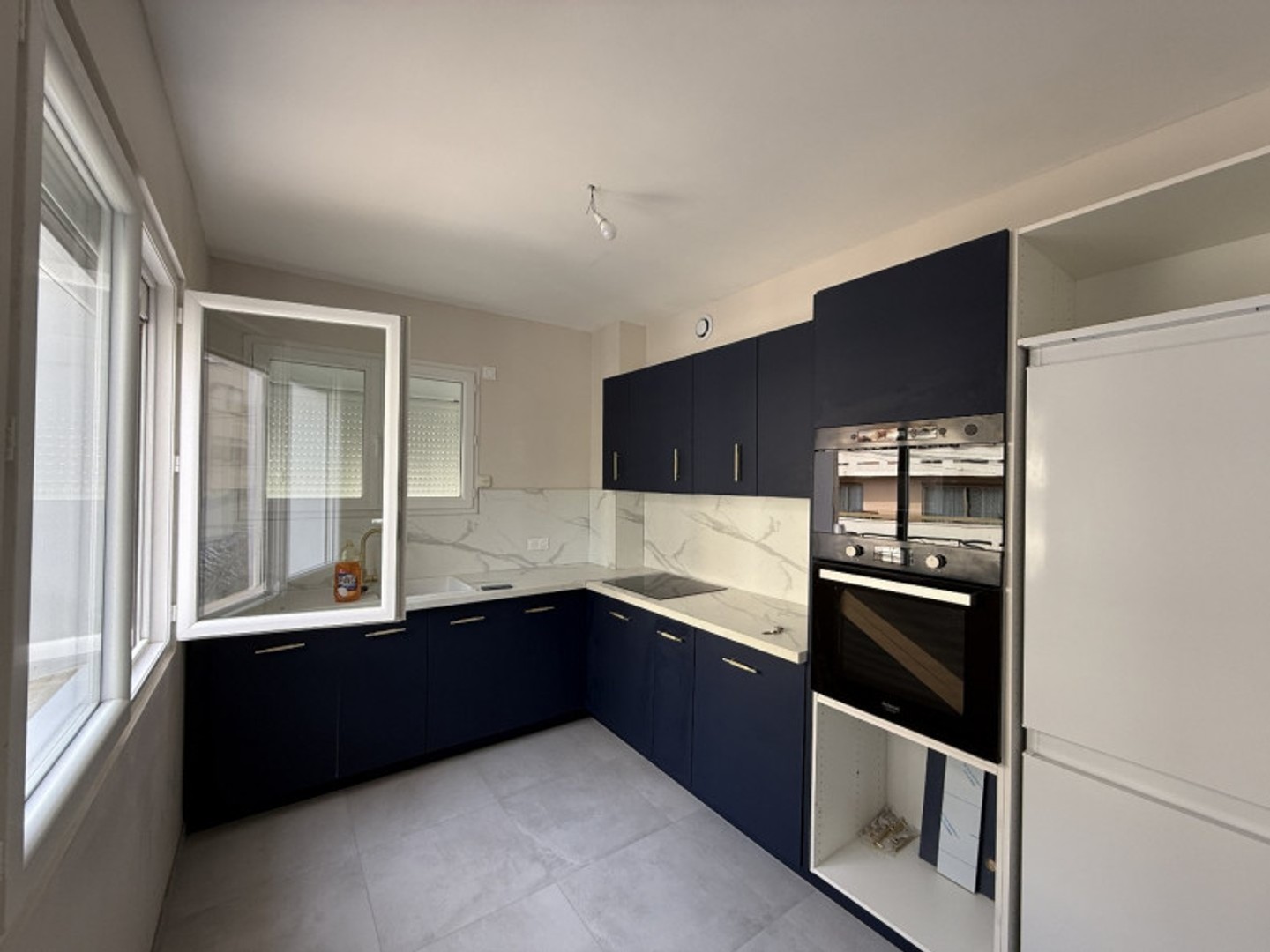 Appartement à vendre - 6 pièces - 129m2 - Sète (34200)