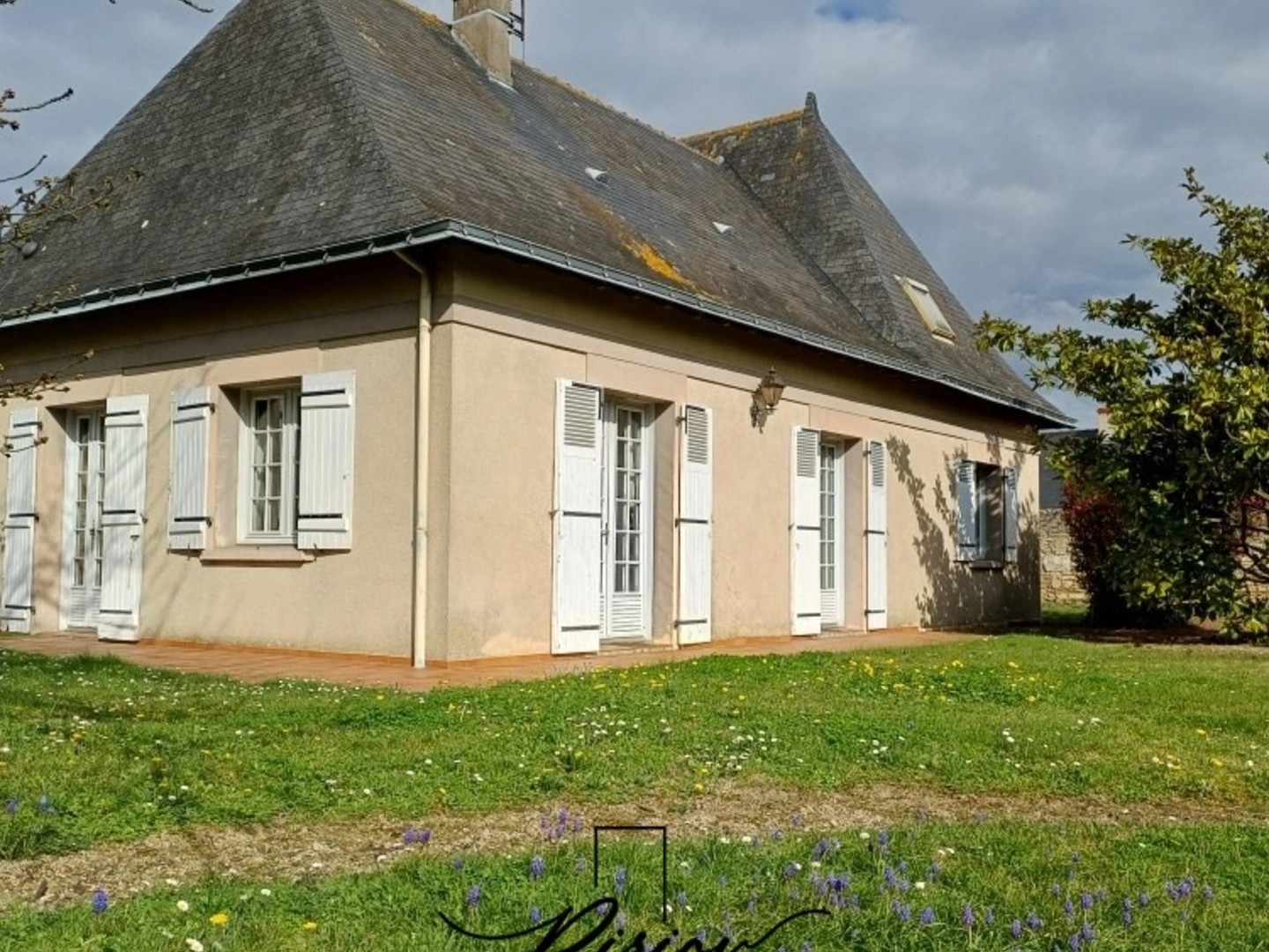 Maison à vendre - 8 pièces - 171m2 - Doué-En-Anjou (49700)