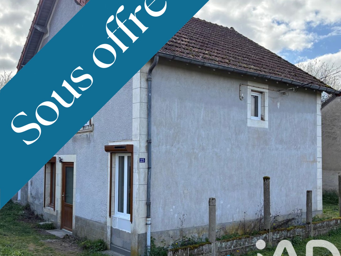 Maison à vendre - 4 pièces - 73m2 - Jouet-Sur-L'aubois (18320)