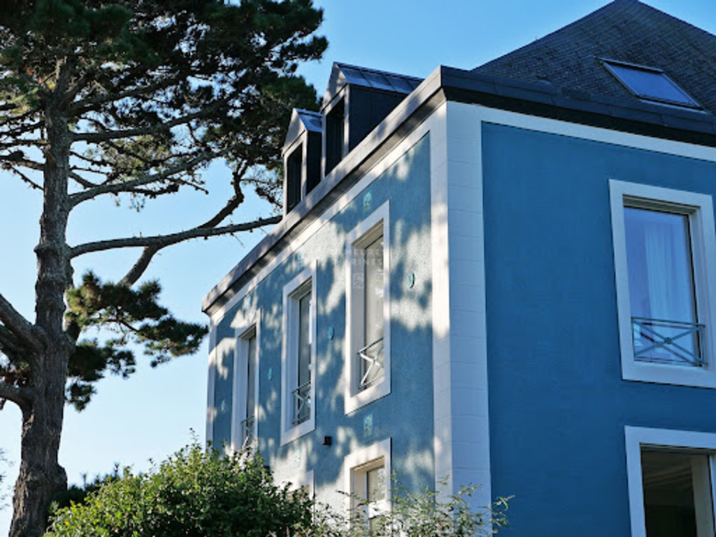 Propriété 11 pièces 380 m²