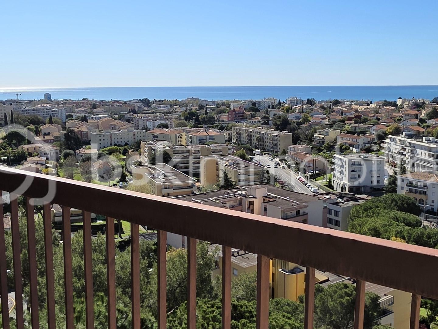 Appartement à vendre - 2 pièces - 47m2 - Cagnes-Sur-Mer (06800)