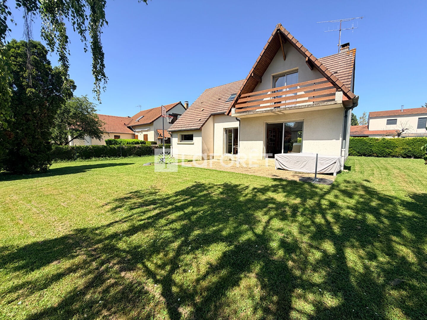 Maison à vendre - 6 pièces - 126m2 - Sarry (51520)