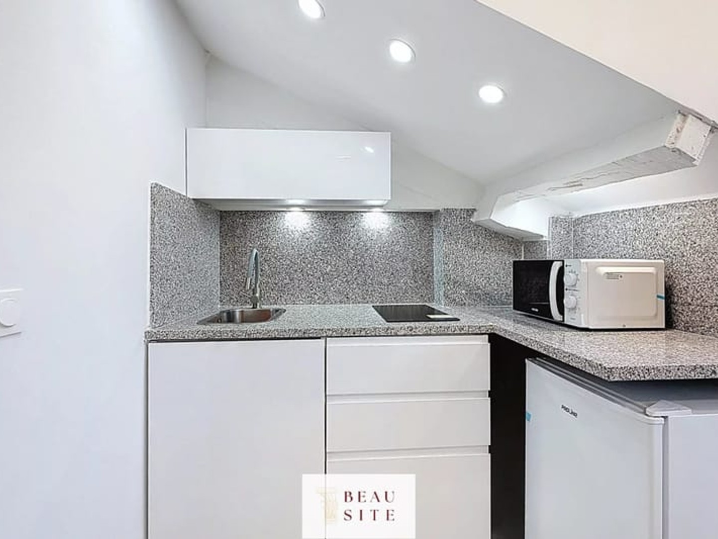 Appartement à vendre - 25m2 - Nice (06000)
