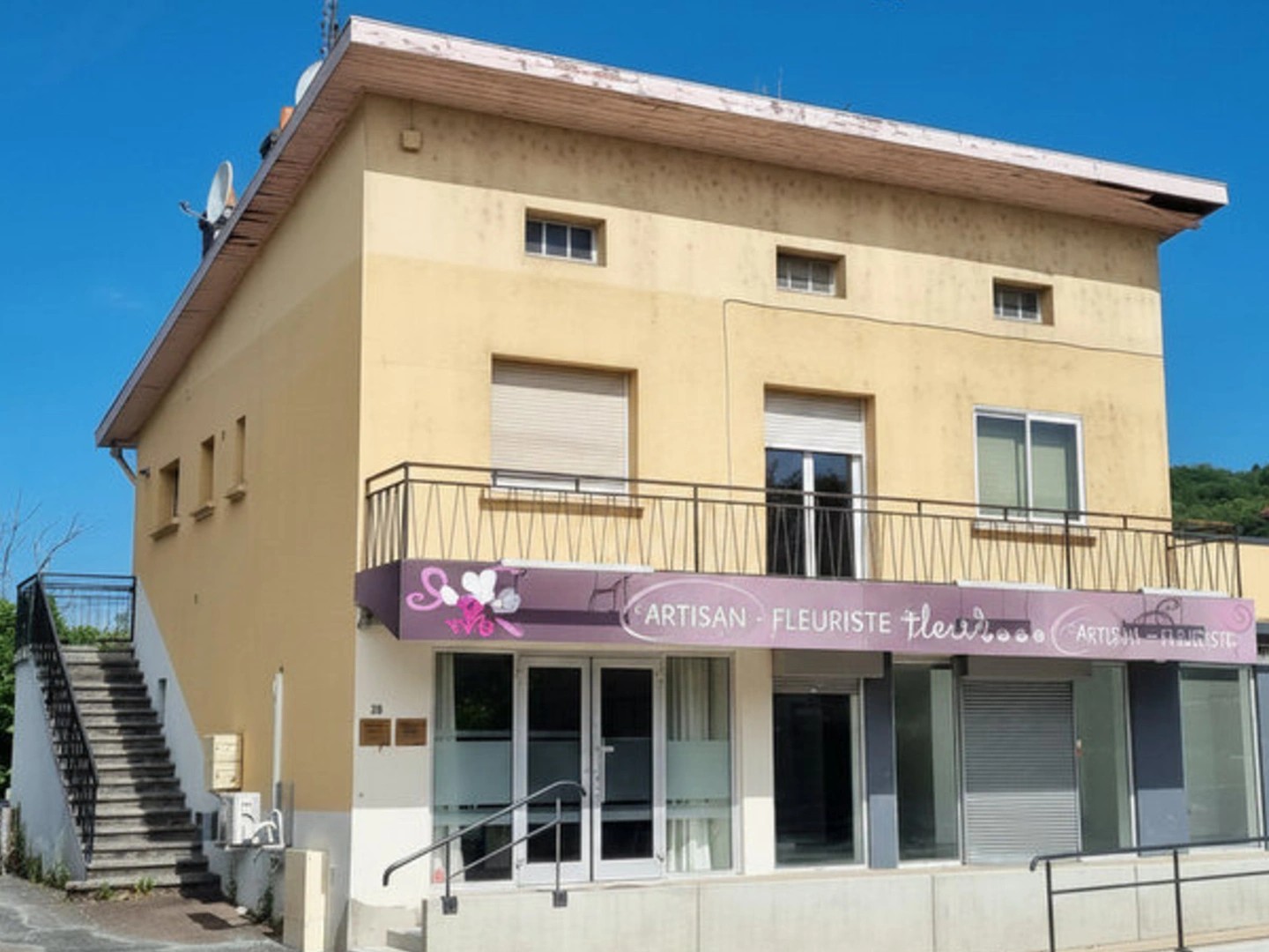 Immeuble à vendre - 9 pièces - 470m2 - Voujeaucourt (25420)
