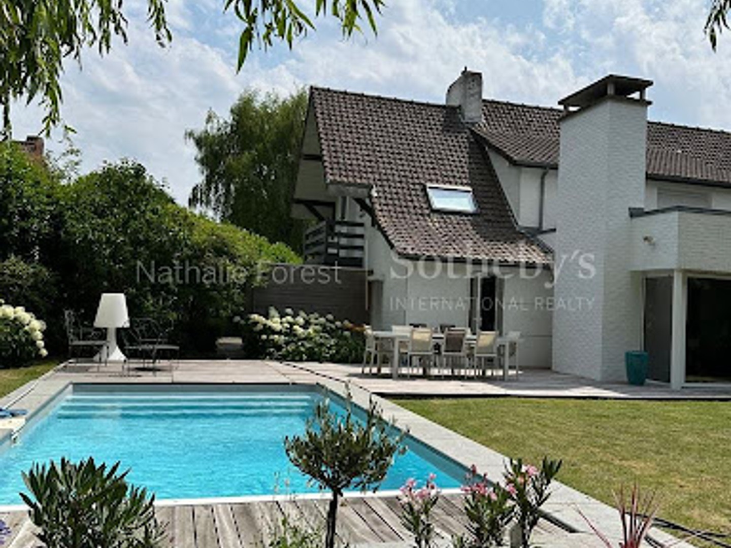Maison 5 pièces 200 m²