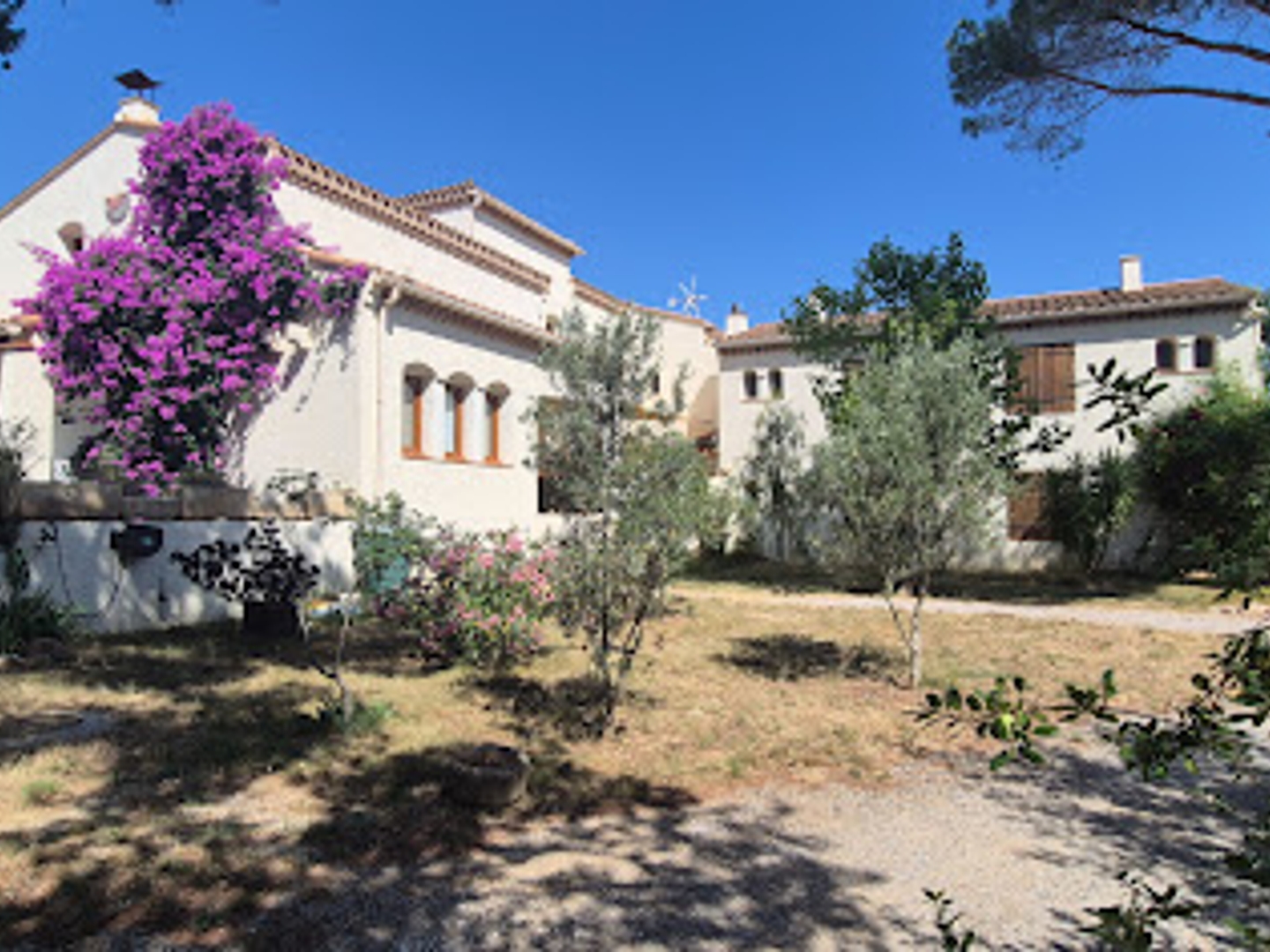 Maison 24 pièces 612 m²