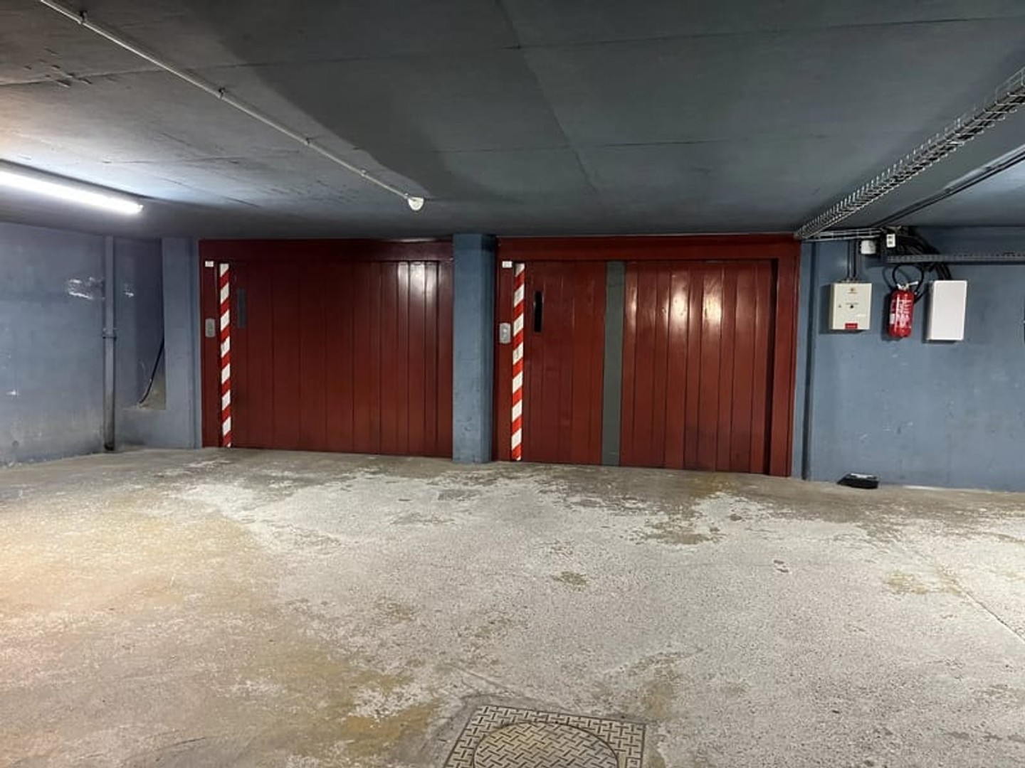 Parking / garage / box à vendre - 24m2 - Les Places (27230)