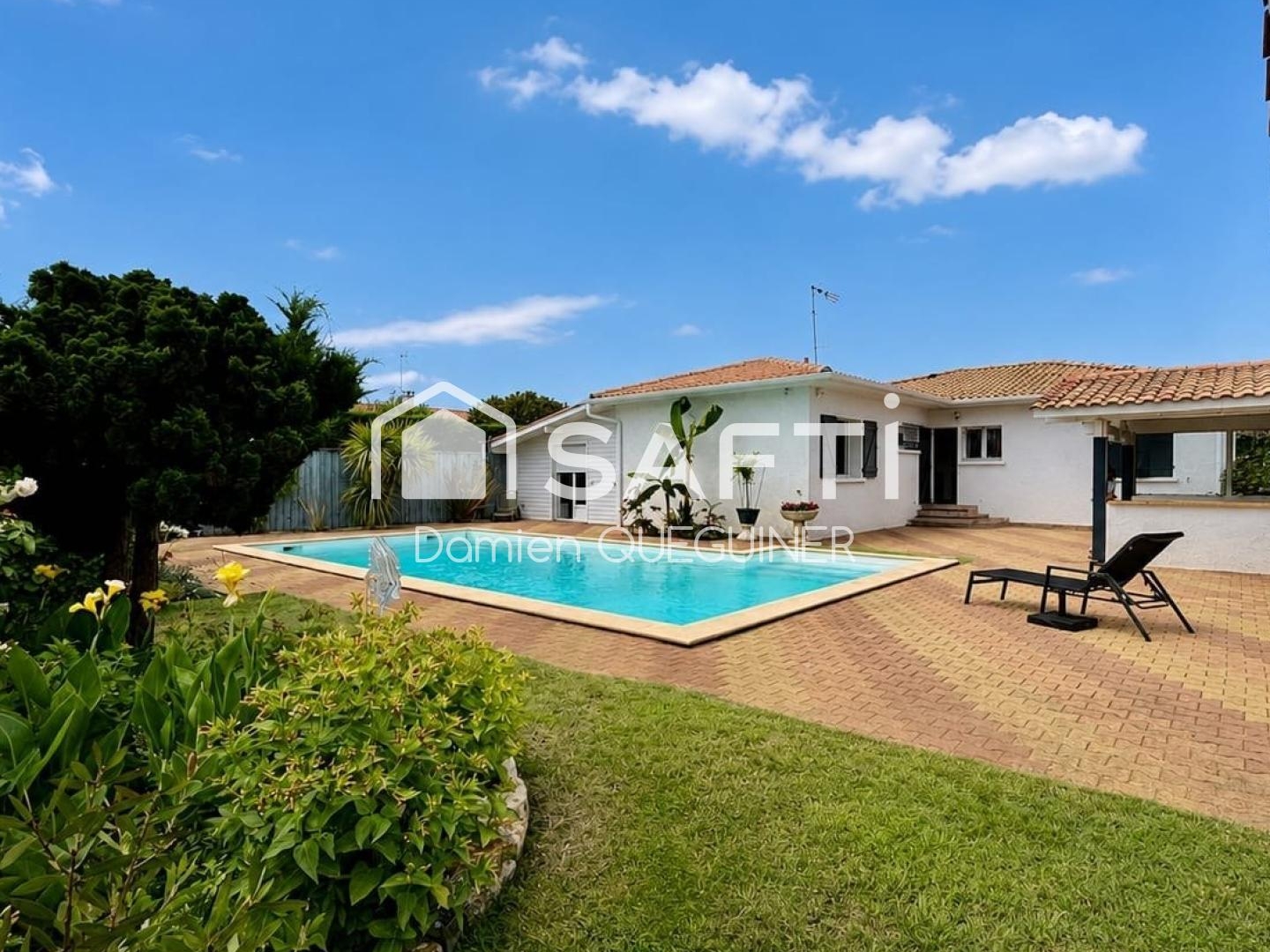Spacieuse maison familiale, piscine, studio, 3 garages