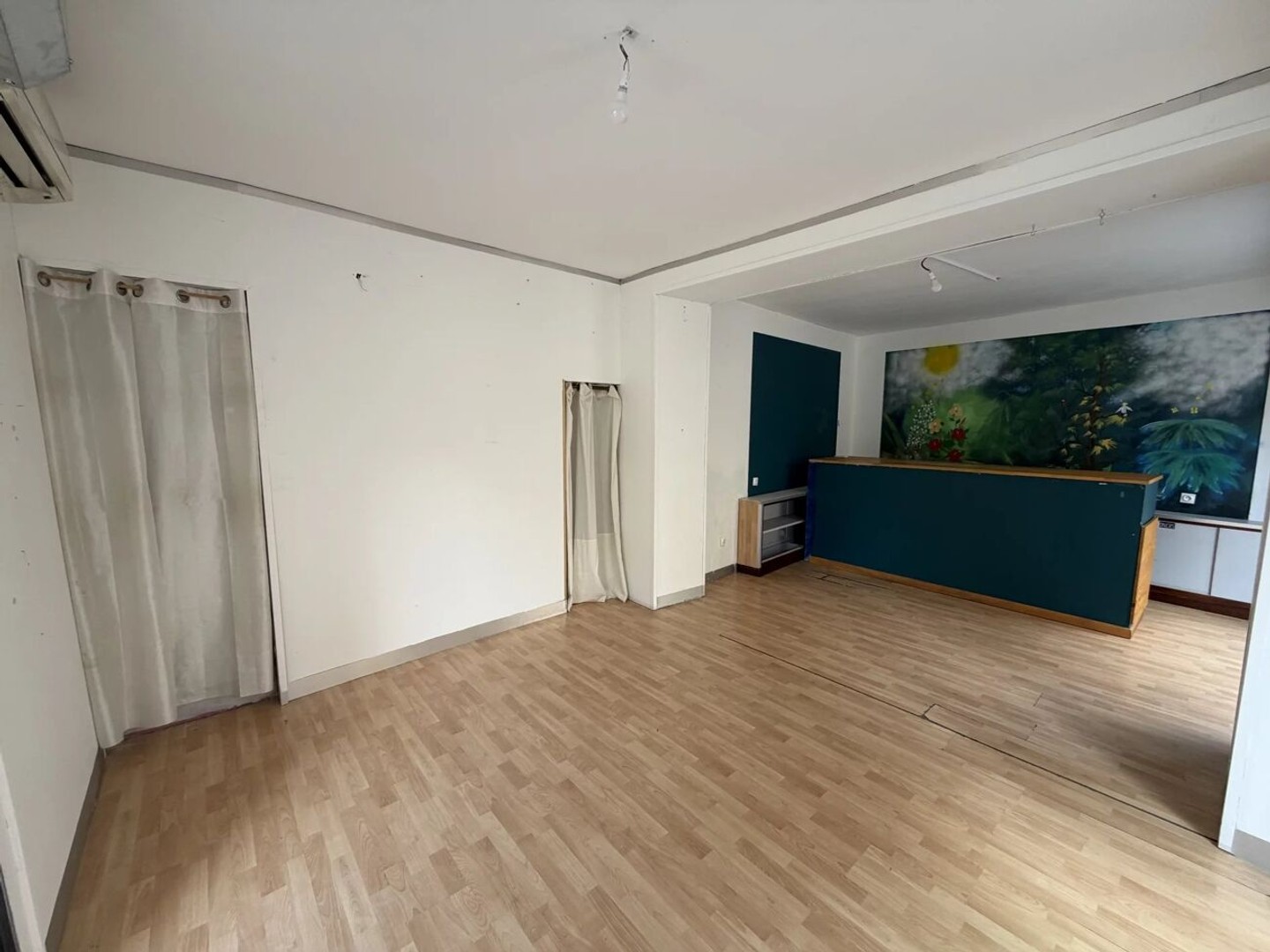 Magasin à vendre - 1 pièce - 30m2 - Lodève (34700)