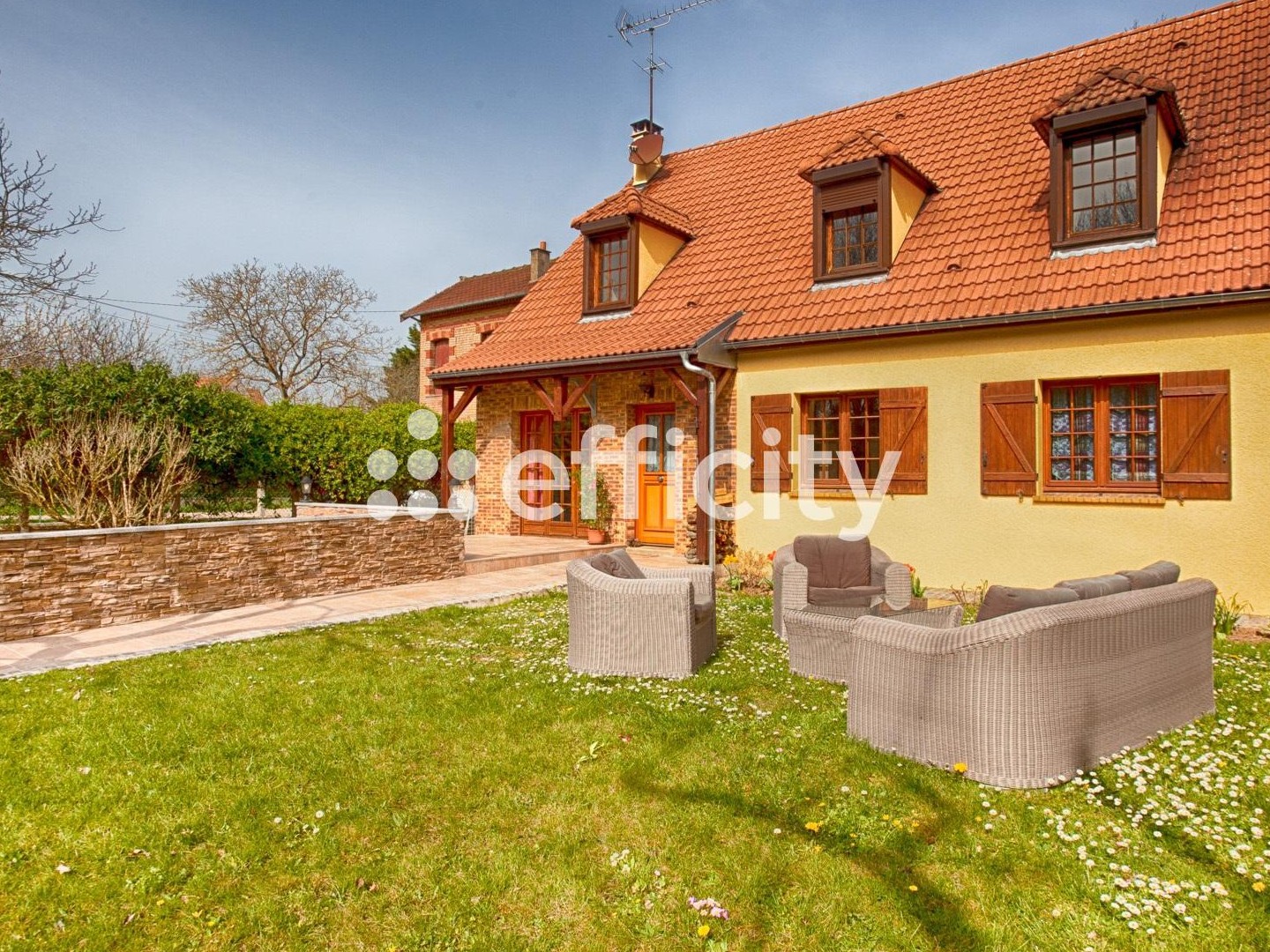Maison à vendre - 7 pièces - 201m2 - Les Essarts-Le-Roi (78690)