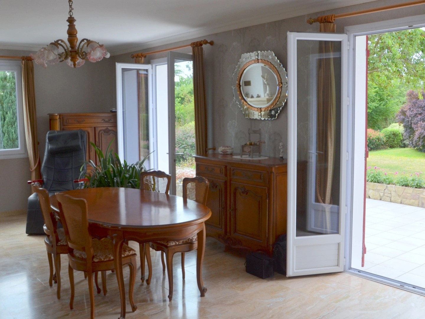 Maison à vendre - 6 pièces - 139m2 - Segré-En-Anjou Bleu (49500)