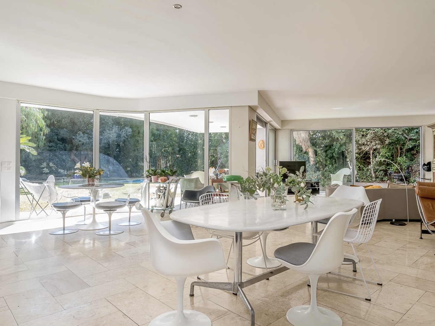 Maison à vendre - 4 pièces - 183m2 - Marseille 8e (13008)