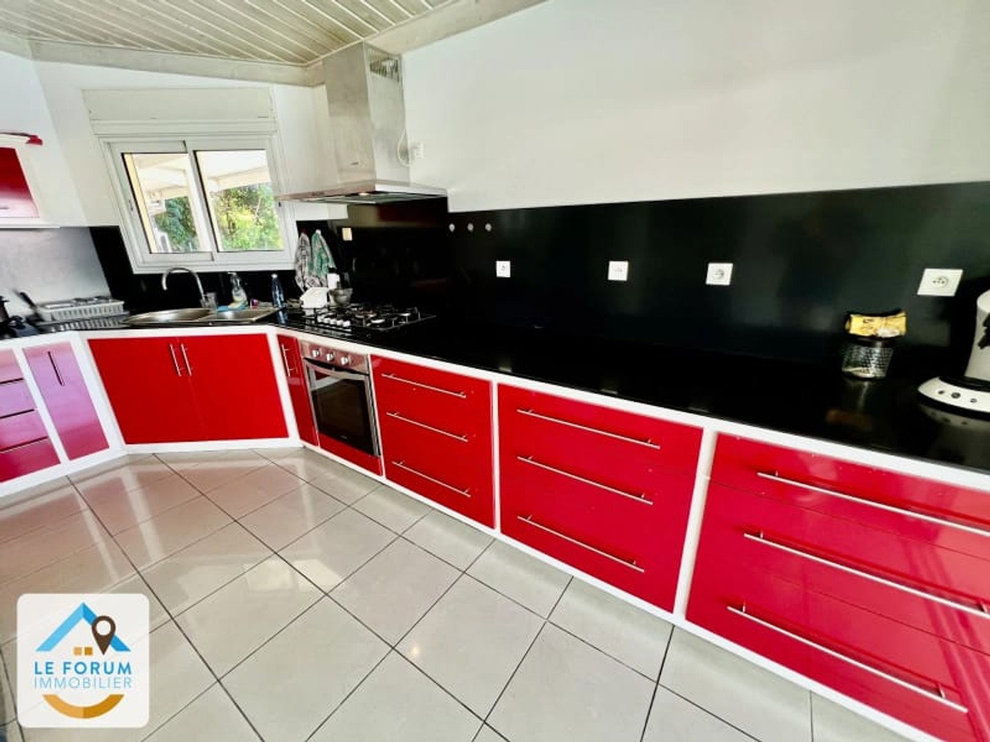 Maison à vendre - 4 pièces - 109m2 - Saint-Joseph (97480)