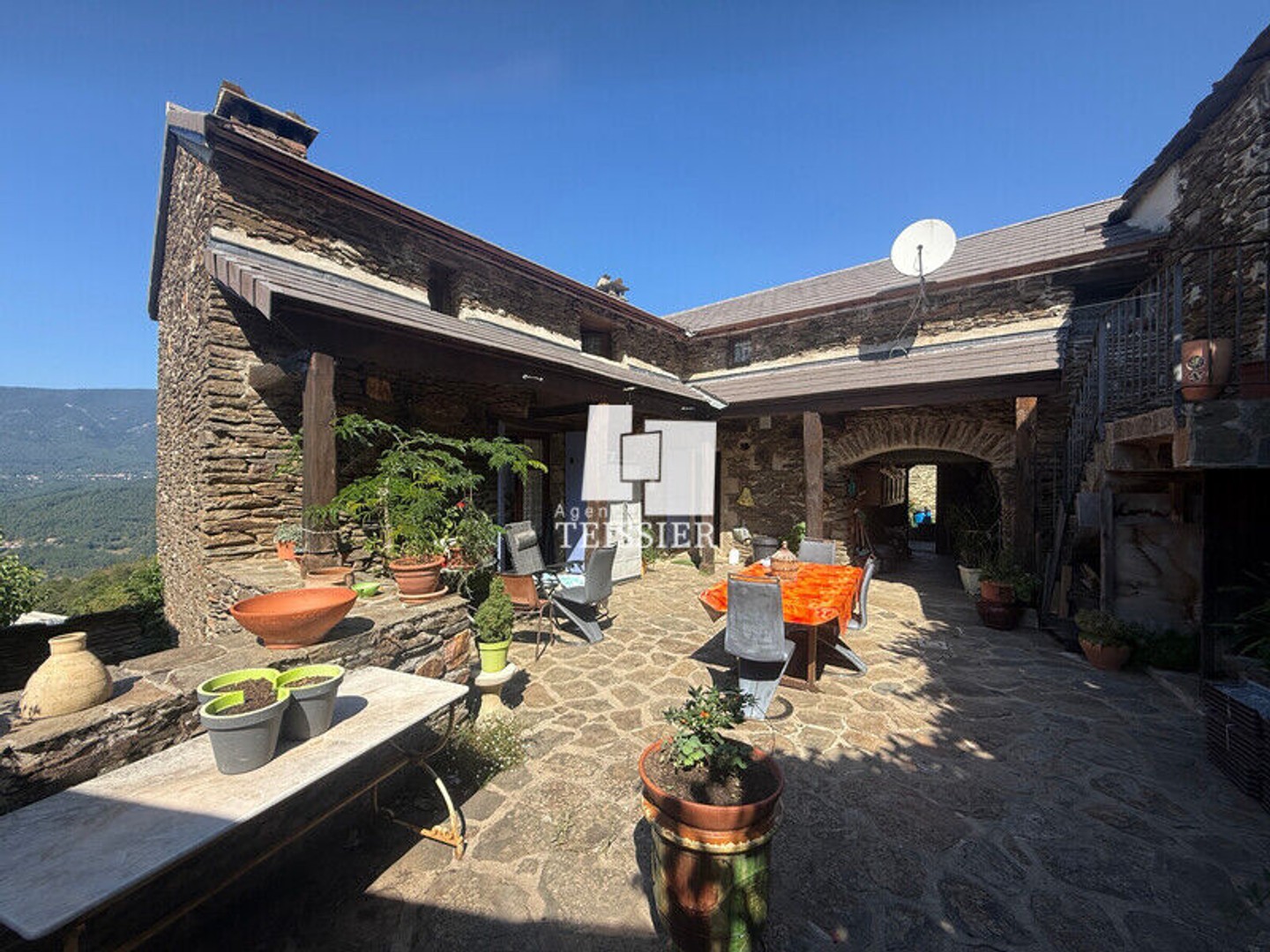 Maison à vendre - 5 pièces - 135m2 - Ponteils-Et-Brésis (30450)