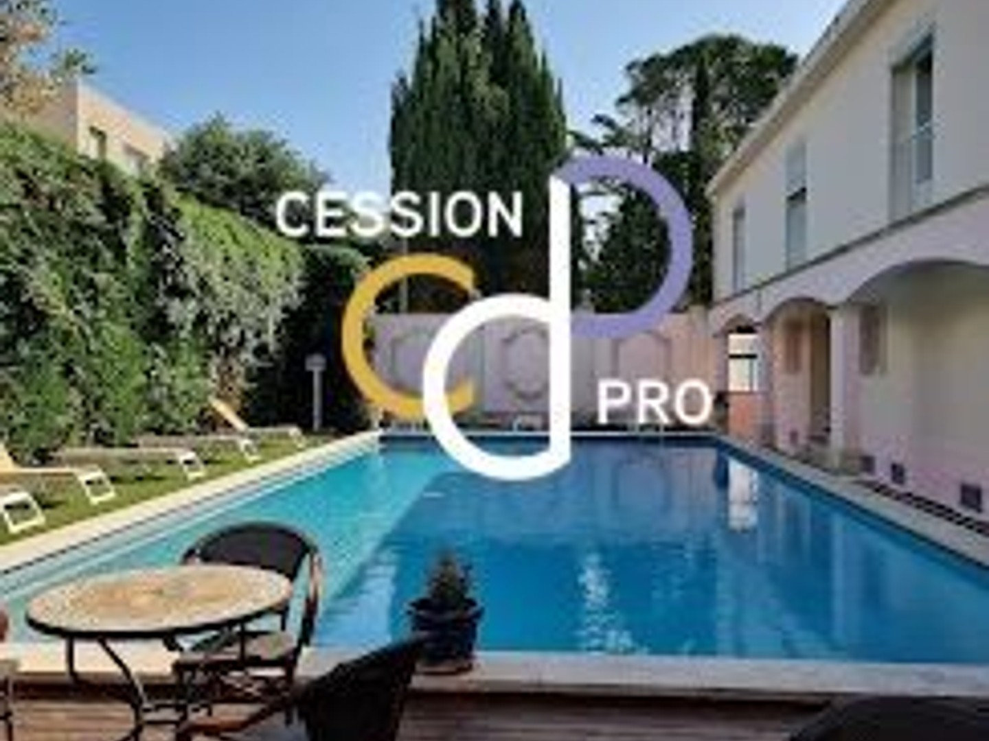 HOTEL A CEDER SUR ARLES