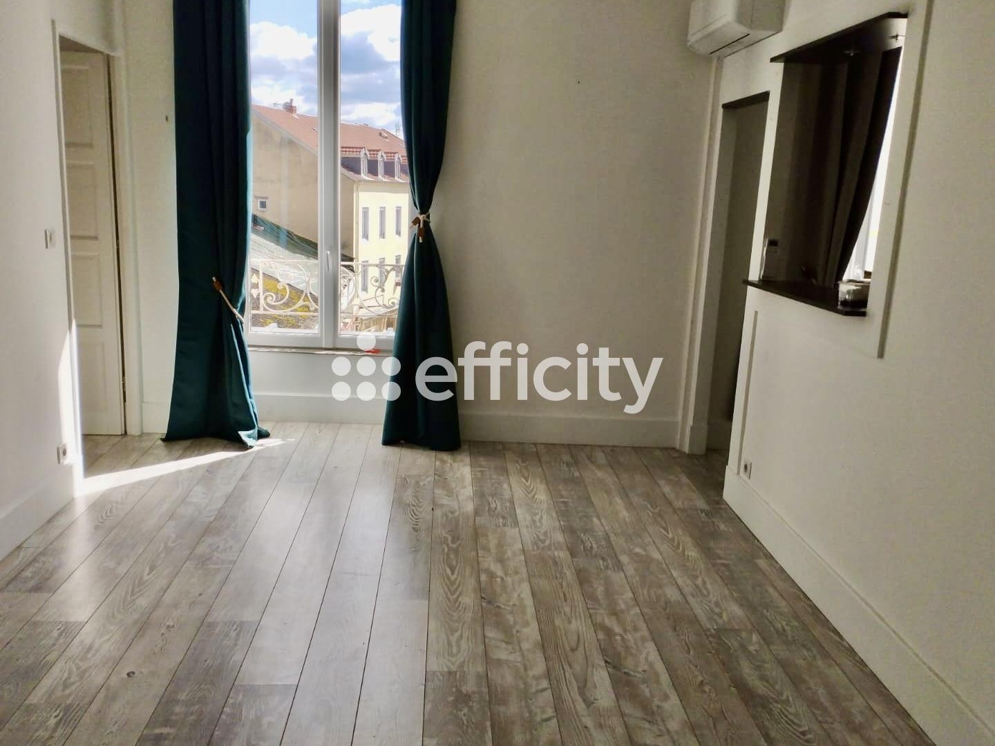 Appartement à vendre - 3 pièces - 50m2 - Vichy (03200)