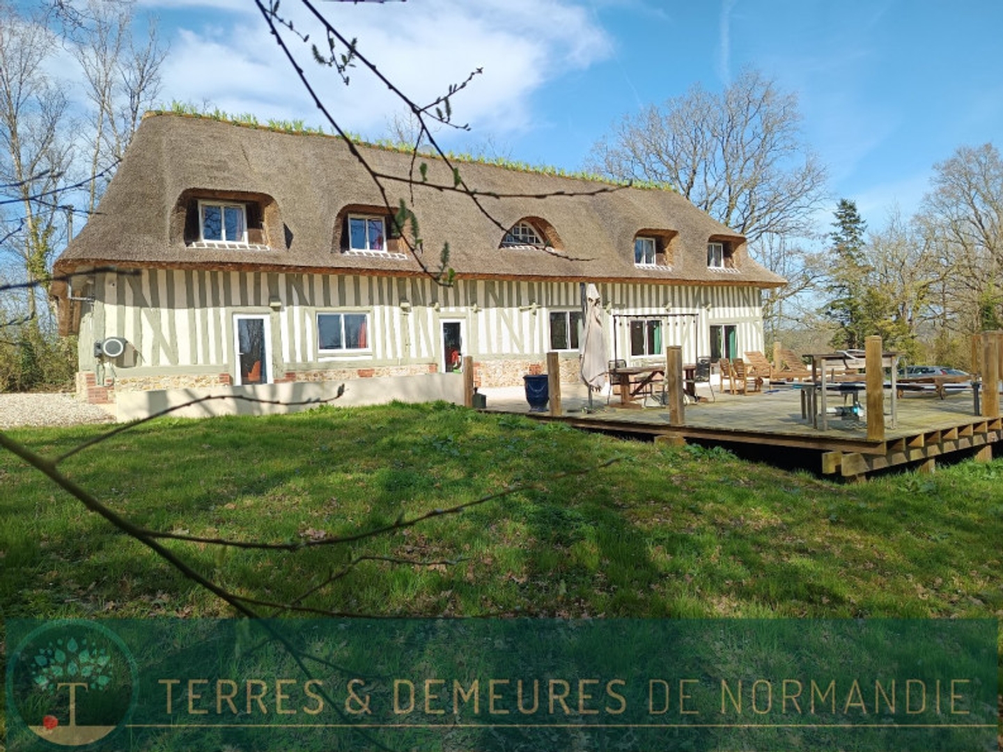 Maison 6 pièces 196 m²