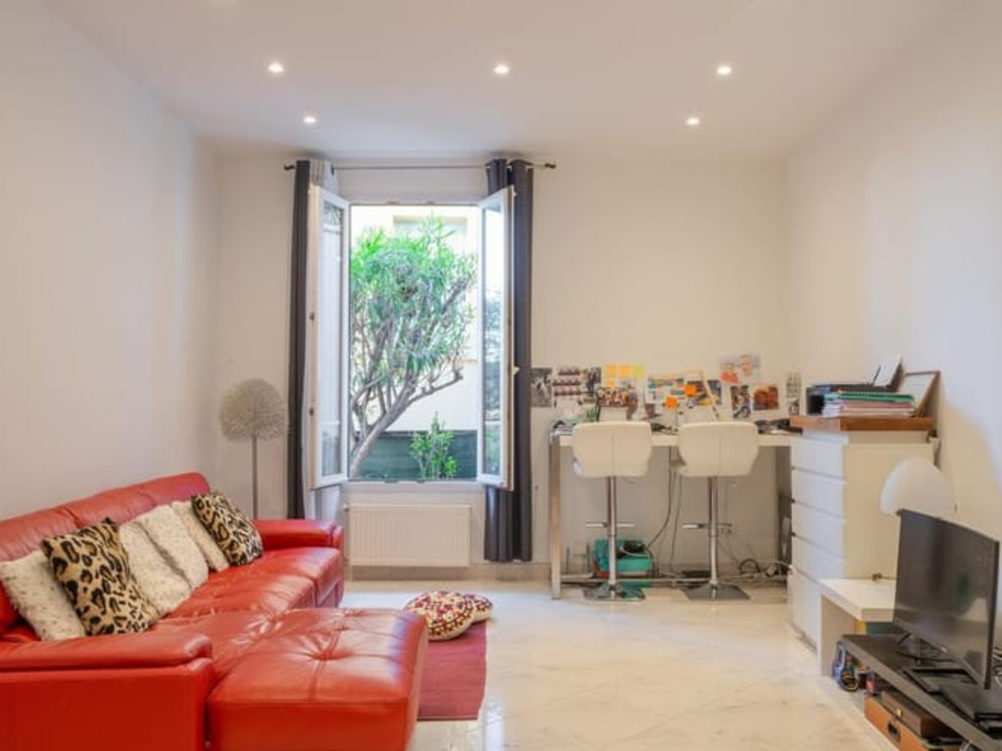 Appartement à vendre - 5 pièces - 118m2 - Beausoleil (06240)