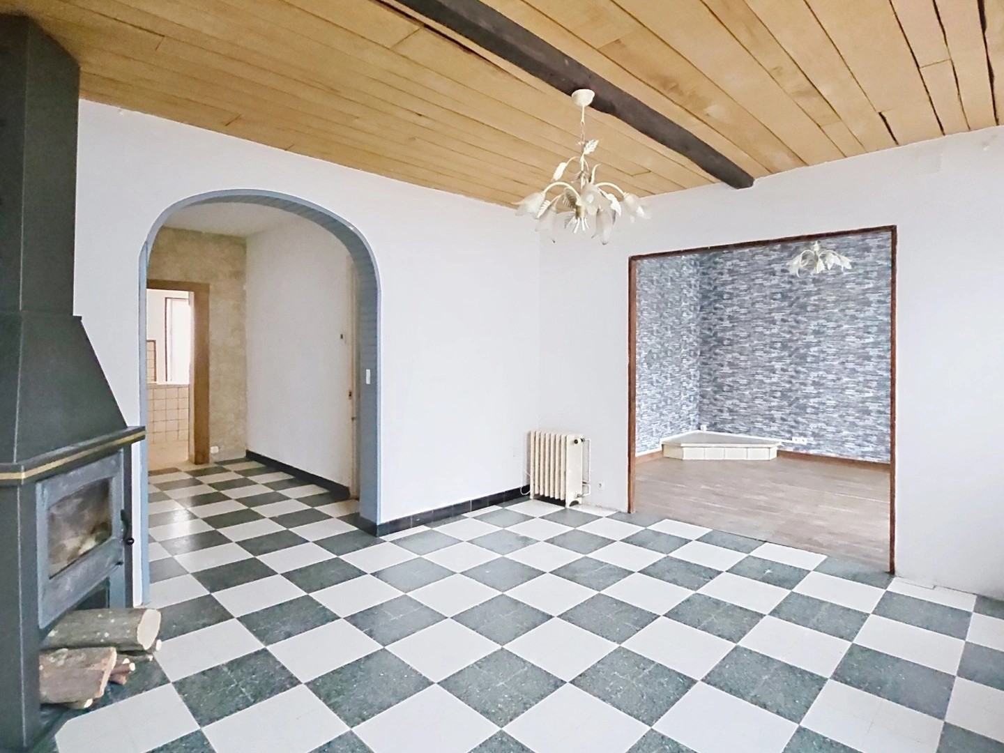 Maison à vendre - 8 pièces - 132m2 - Anizy-Le-Grand (02320)