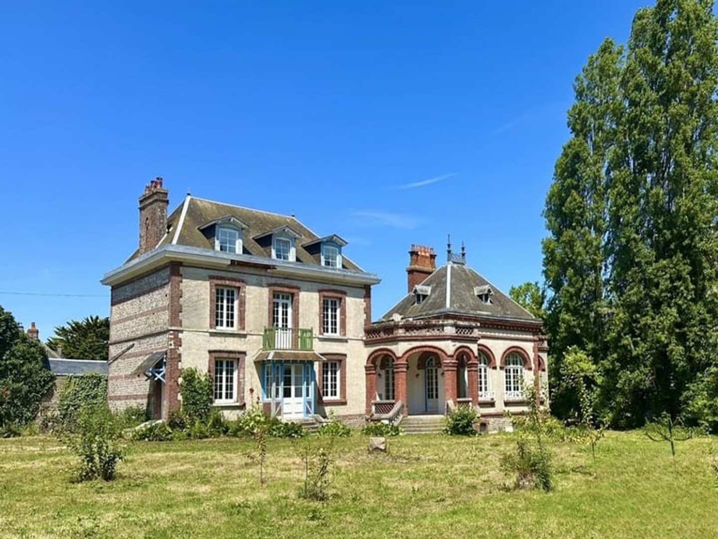 Maison 15 pièces 337 m²