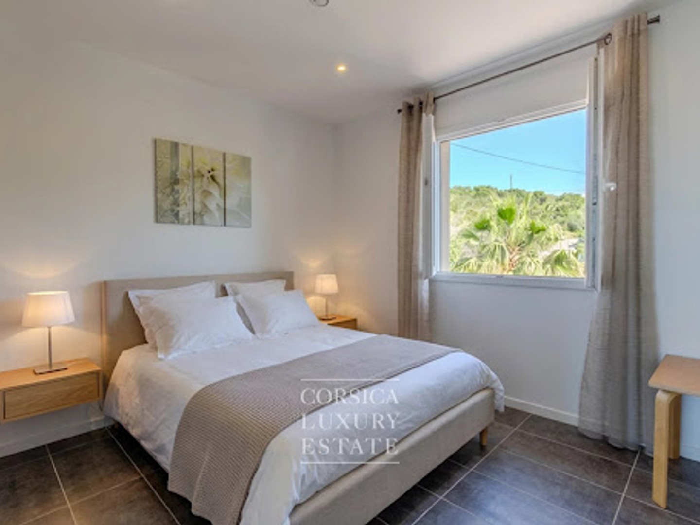 Maison à vendre - 8 pièces - 209m2 - Coti-Chiavari (20138)