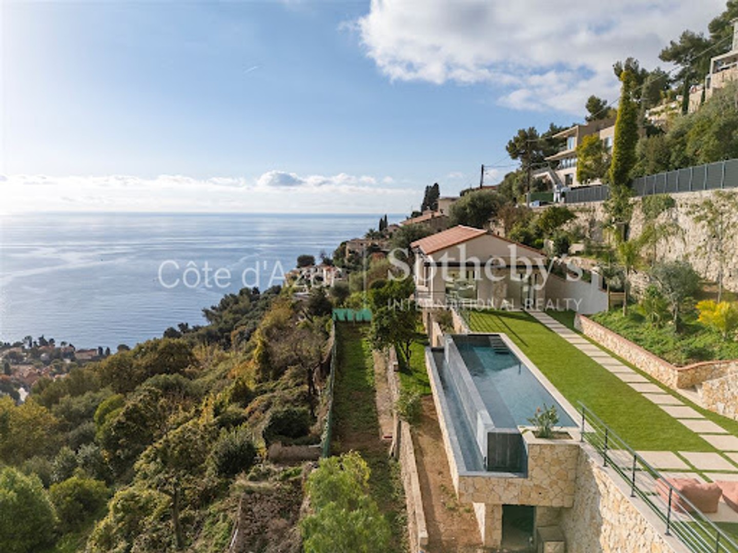 Villa 5 pièces 200 m²