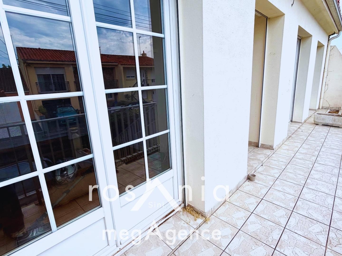 Maison à vendre - 8 pièces - 198m2 - Les Sables-D'olonne (85100)
