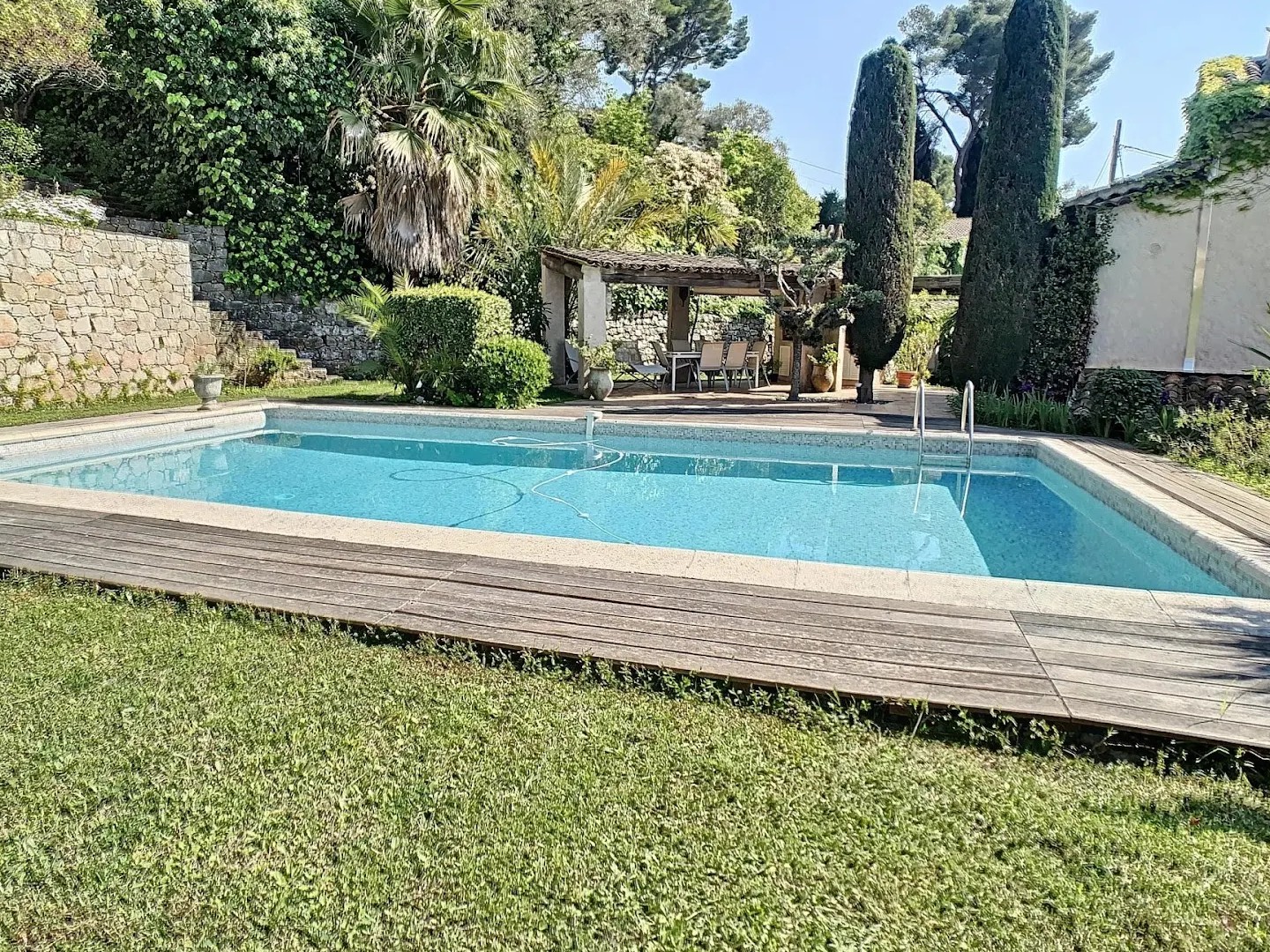 Maison à vendre - 6 pièces - 200m2 - Cannes (06400)