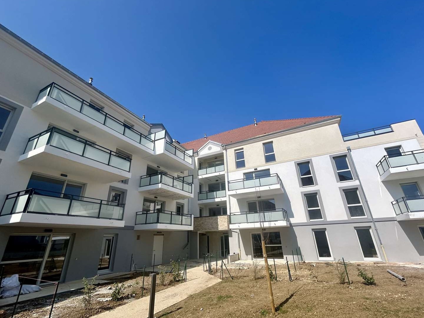 Appartement à vendre - 2 pièces - 40m2 - Chevigny-Saint-Sa... (21800)