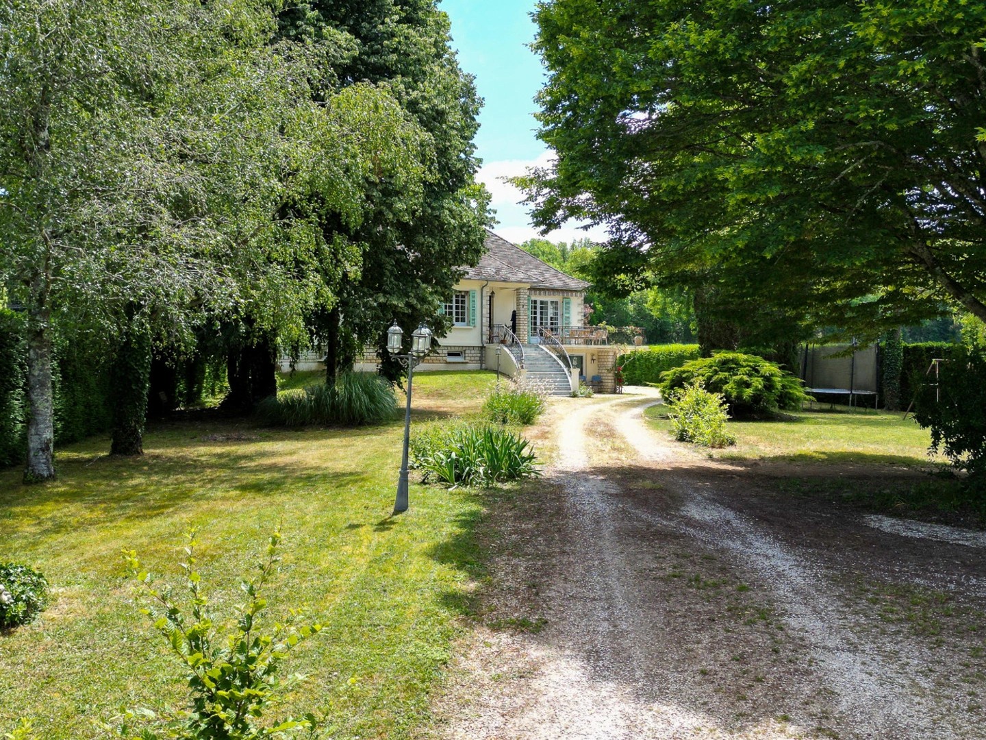 Maison à vendre - 5 pièces - 170m2 - Saint-Front-La-Ri... (24300)