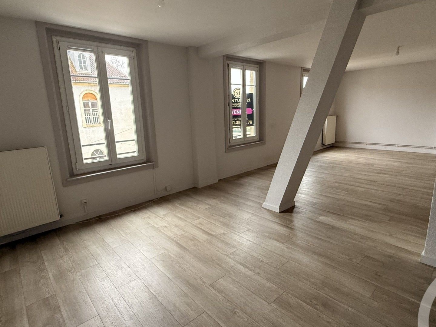 Appartement à vendre - 5 pièces - 134m2 - Pontarlier (25300)