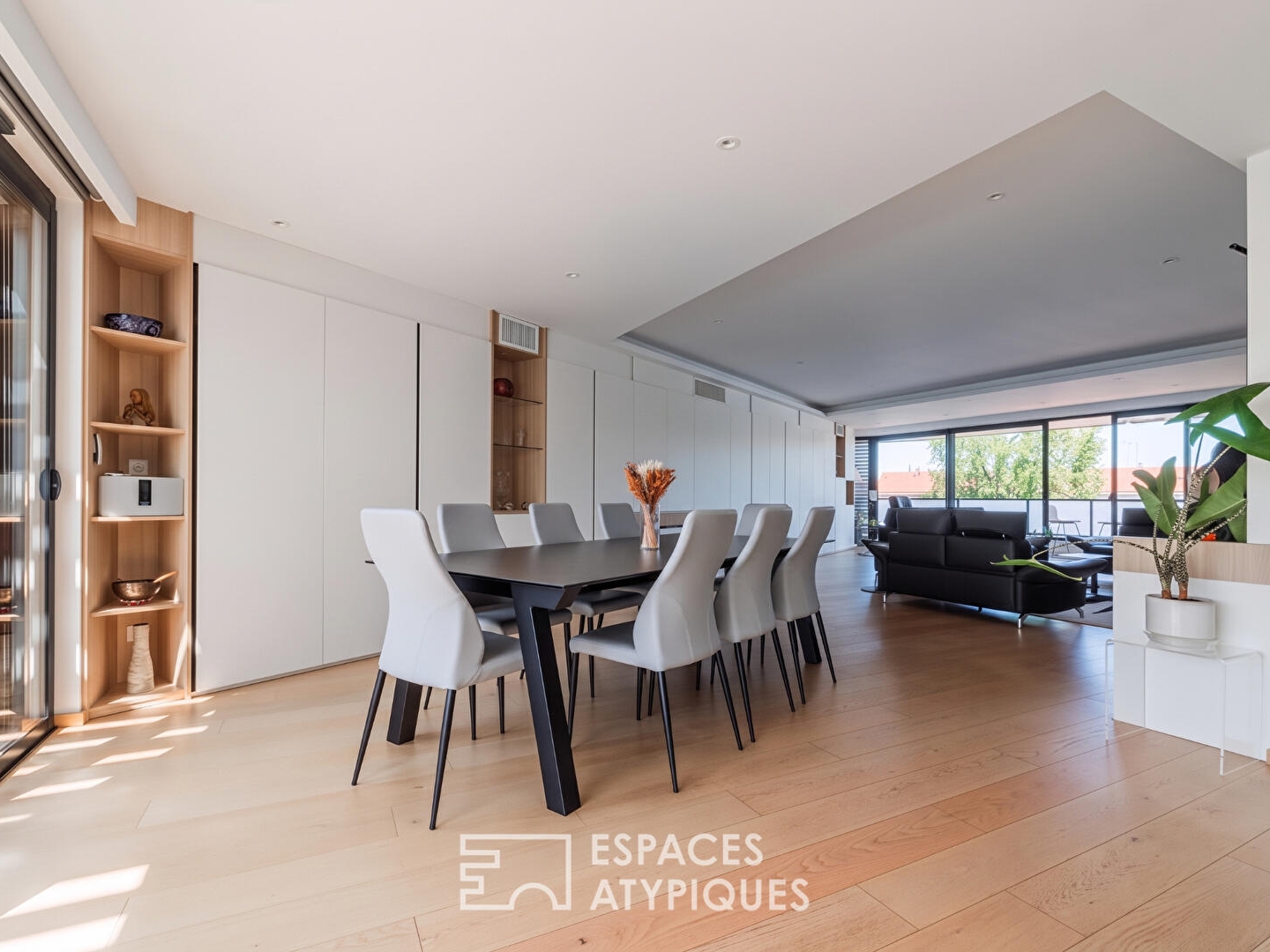 Appartement contemporain avec terrasses et vue panoramique Cour des Haras