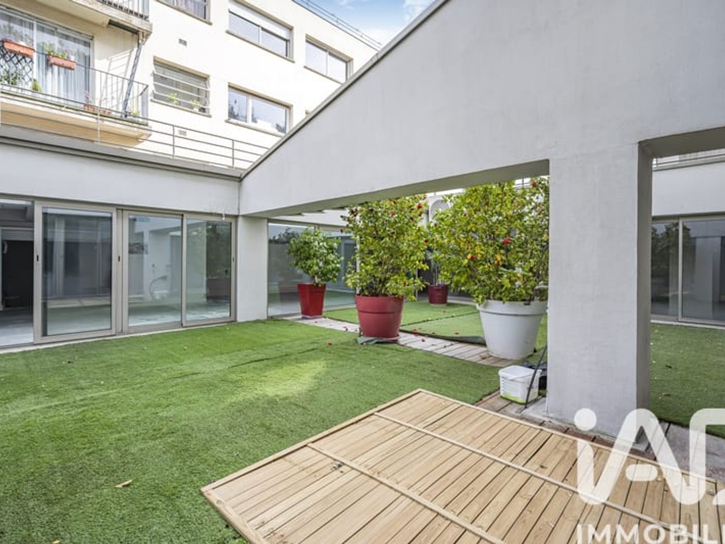 Immeuble à vendre - 8 pièces - 395m2 - Paris 9e (75009)