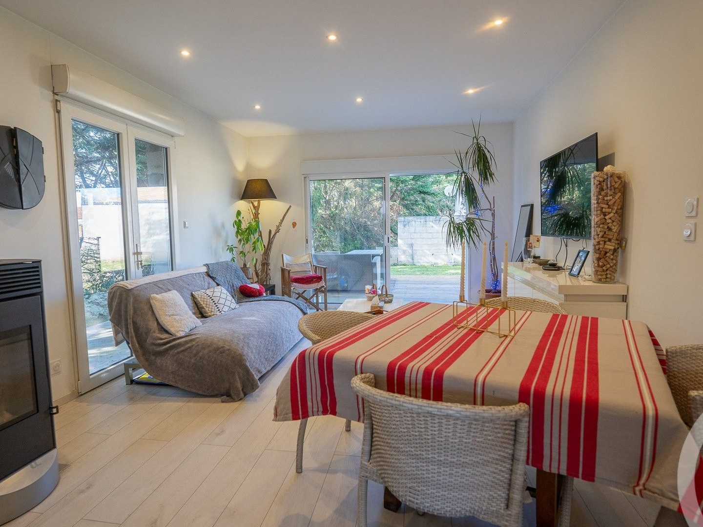 Maison à vendre - 4 pièces - 78m2 - Saujon (17600)