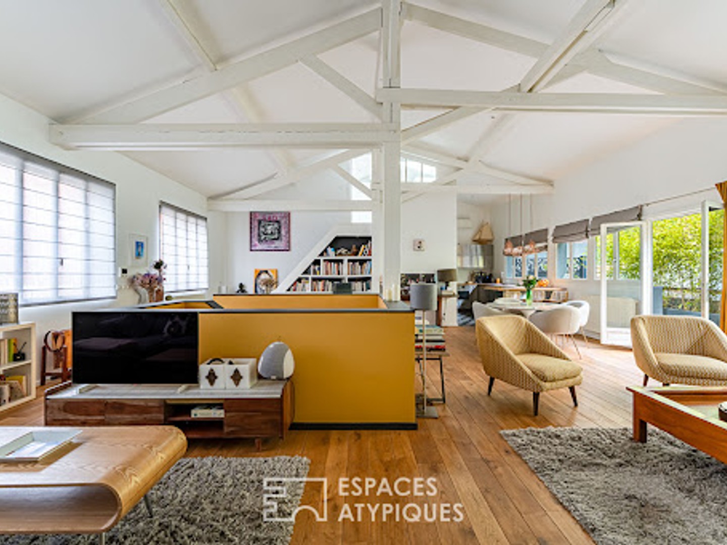 Appartement 10 pièces 141 m²