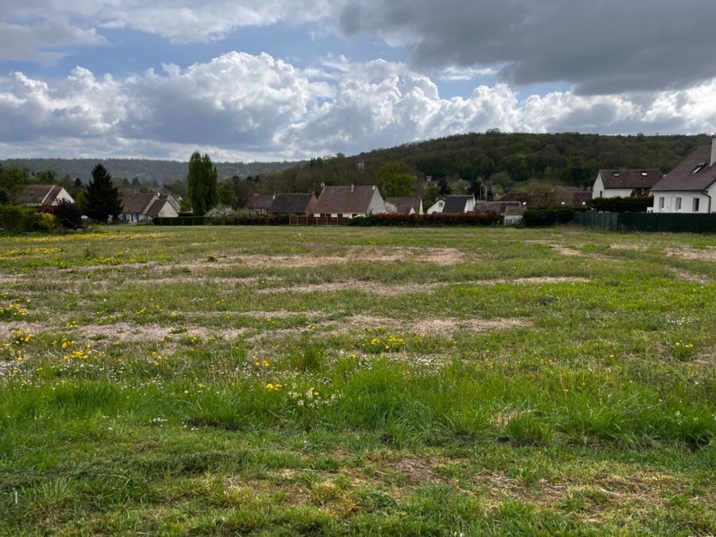 Terrain à vendre - 1130m2 - Nointel (60840)