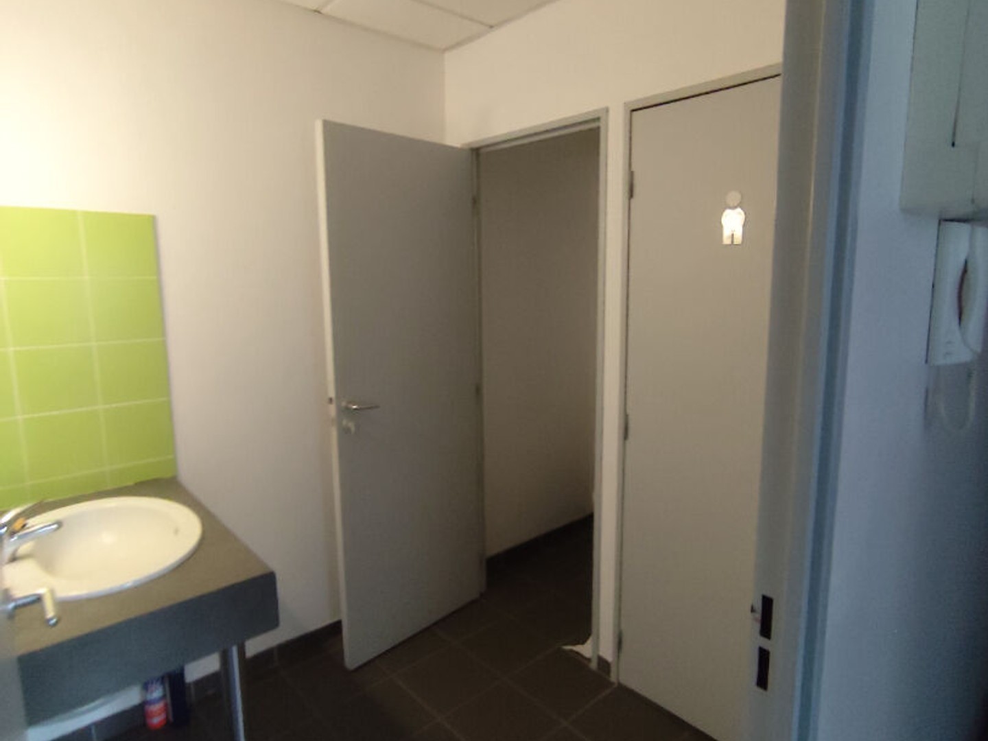 Bureaux à vendre - 51m2 - Gémenos (13420)
