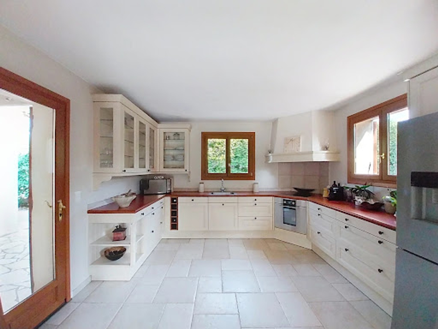 Maison à vendre - 6 pièces - 180m2 - Fréjus (83600)