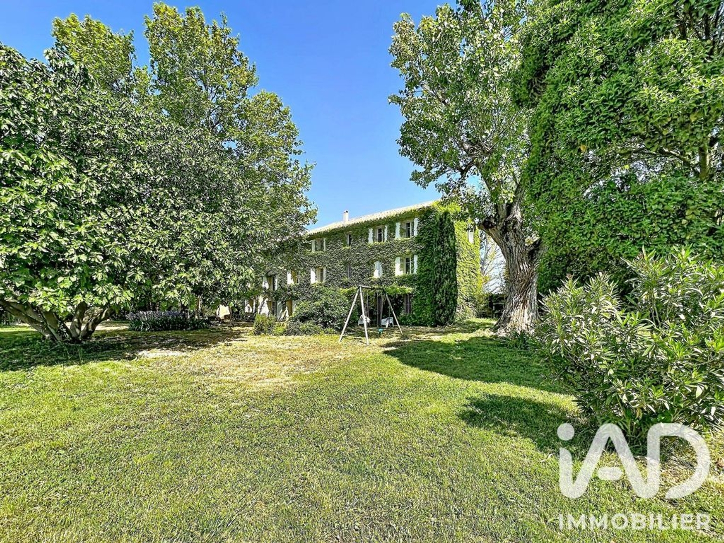 Maison à vendre - 12 pièces - 460m2 - Orange (84100)