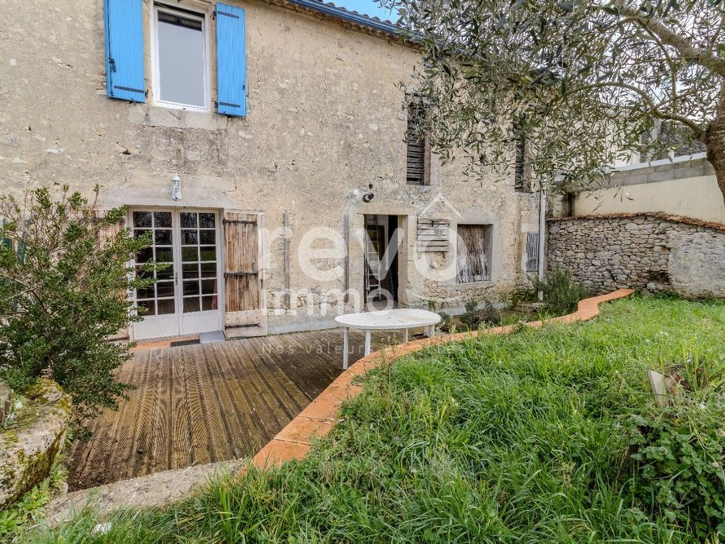Maison à vendre - 5 pièces - 138m2 - Le Puy (33580)