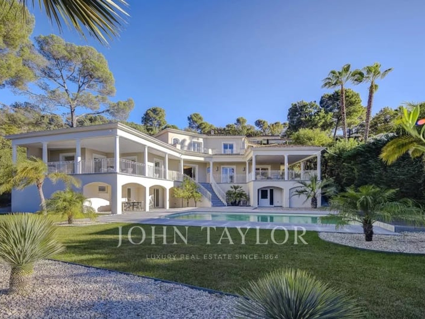 Villa d'Exception au Coeur du Royal Mougins Golf Resort