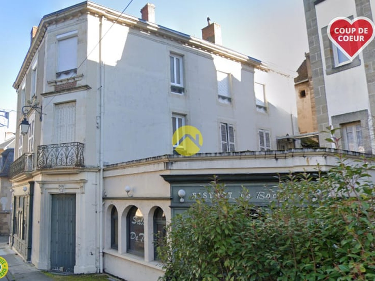 Maison à vendre - 10 pièces - 412m2 - Bourbon-L'archamb... (03160)