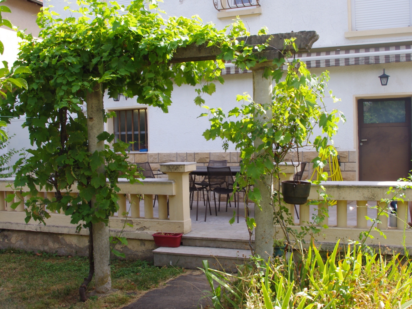 Maison à vendre - 10 pièces - 115m2 - Bron (69500)