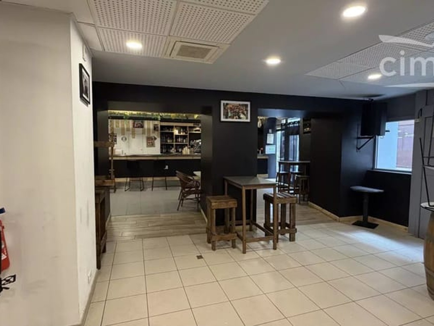 Magasin à vendre - 3 pièces - 248m2 - Limoux (11300)