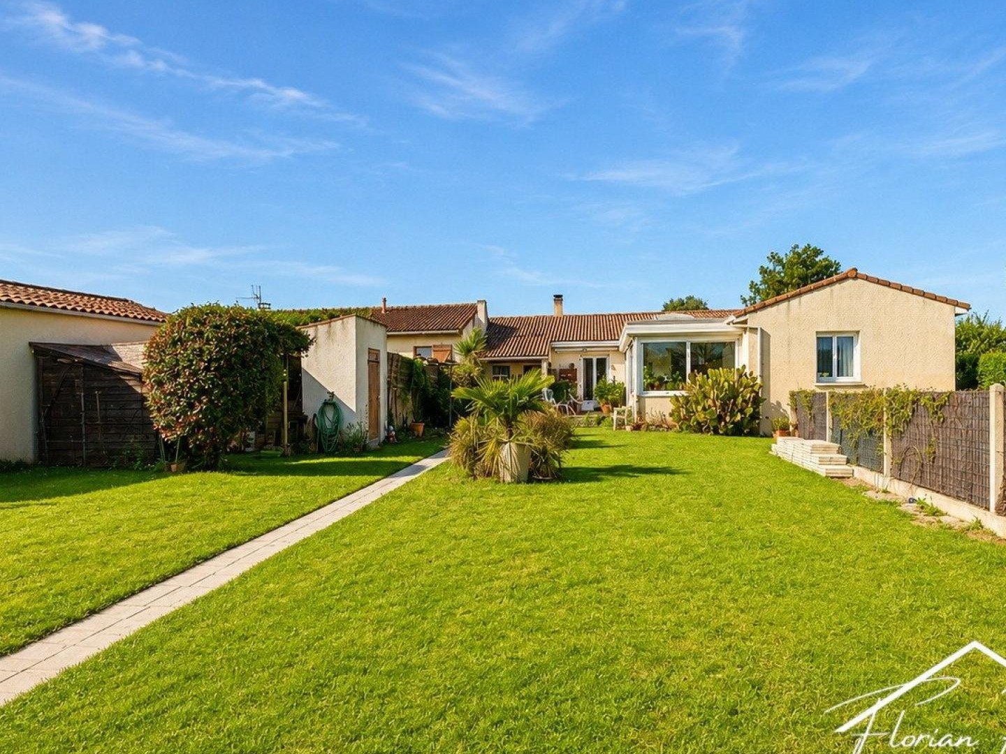Maison à vendre - 7 pièces - 133m2 - Blanquefort (33290)