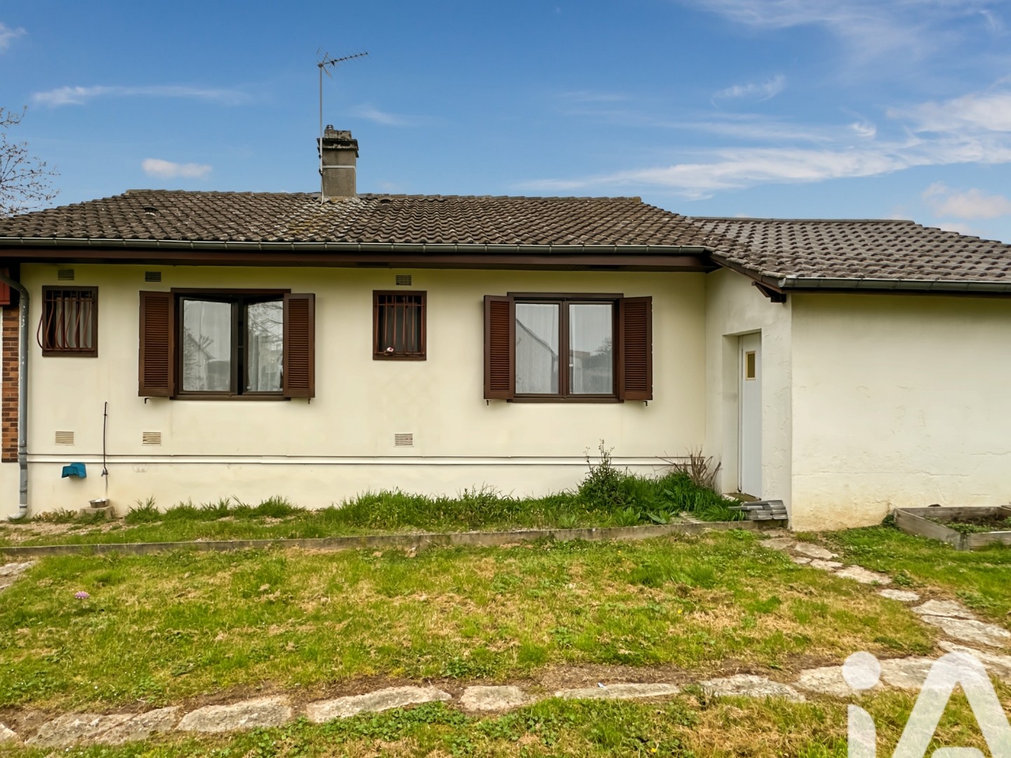 Maison à vendre - 3 pièces - 64m2 - Michery (89140)