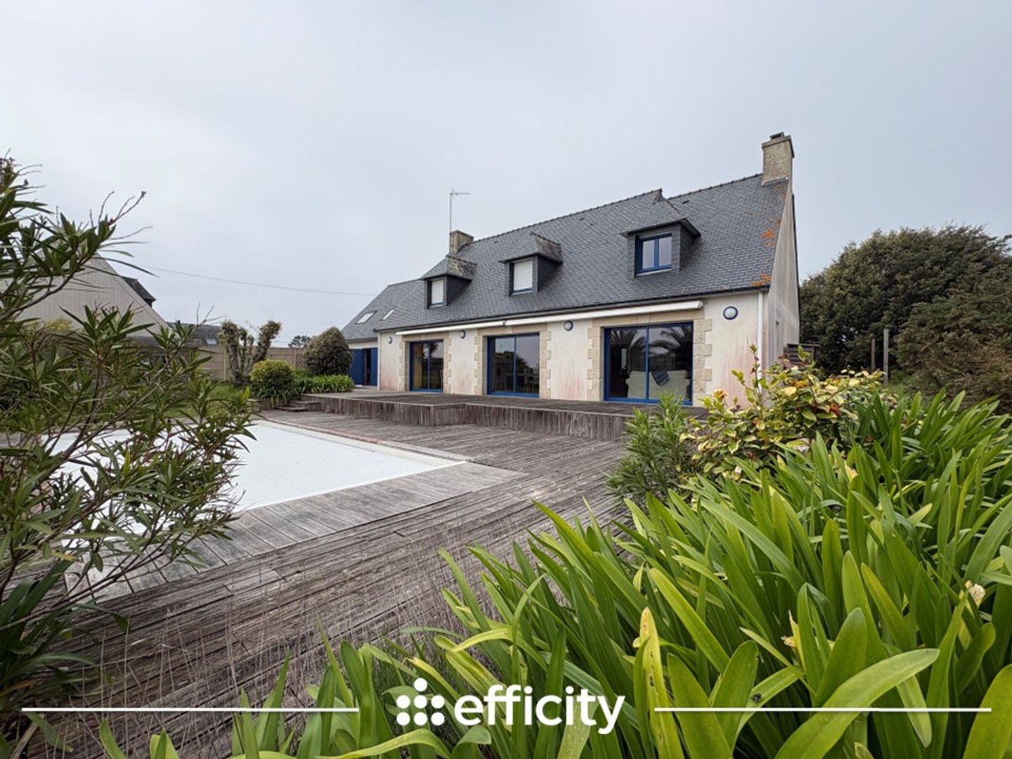 Maison à vendre - 8 pièces - 250m2 - Penmarch (29760)